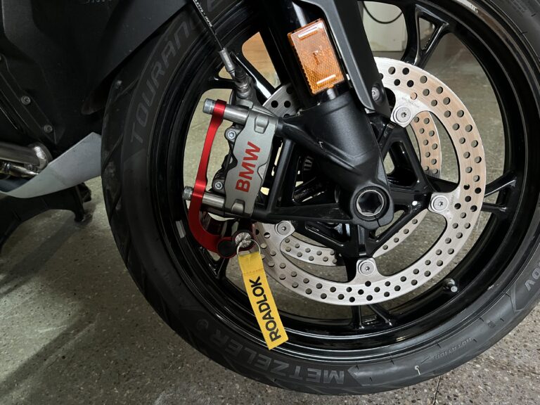RoadLok – El candado que se lleva puesto.